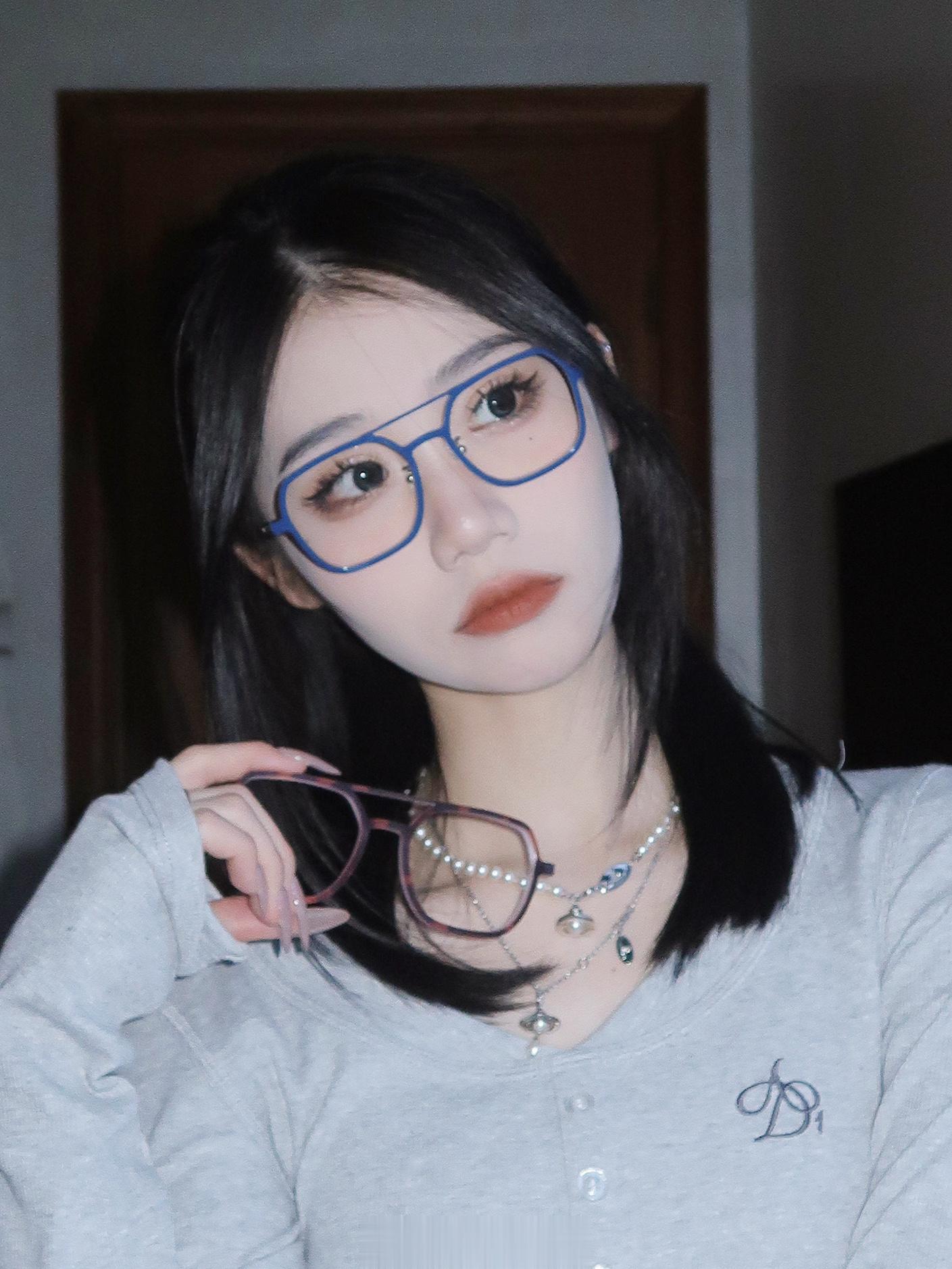 网上vs现实 ​​​