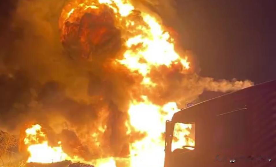 泽连斯基怒吼，本周俄向乌发射超2360无人机和1320多枚制导航空炸弹！放松制裁