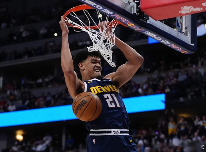 4月28日讯 NBA季后赛西部首轮G5，掘金125-113战胜森林狼，大比分追至