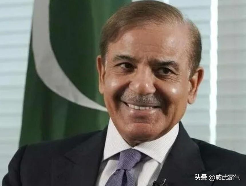 巴基斯坦已经给出了答案：对付山地游击武装，地面消耗是死路，枭龙和歼10CE才是正