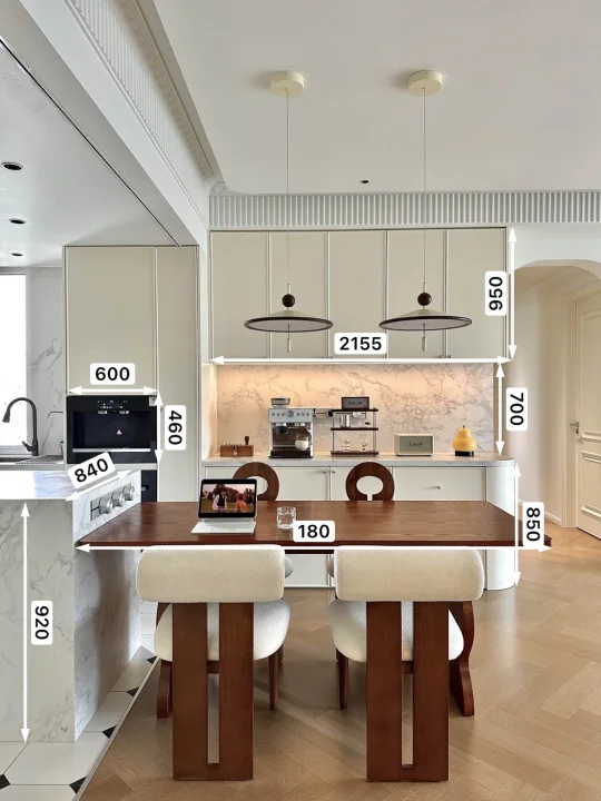 超棒的装修决定: 餐边柜+嵌入式家电！