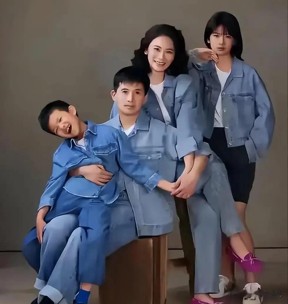 男舞蹈家黄豆豆曾经当众立誓:将来一定要生两个孩子，就叫黄豆芽和黄豆苗！没人把这件