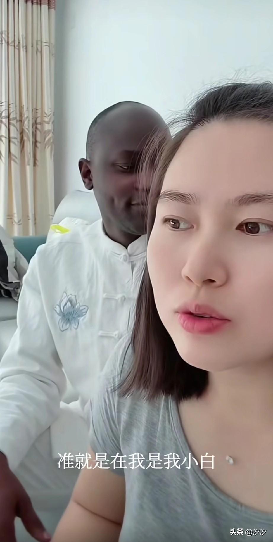 女子分享自己嫁给老外的幸福生活，
说起两个人的恋情，
她表示之前两个人恋爱的时候