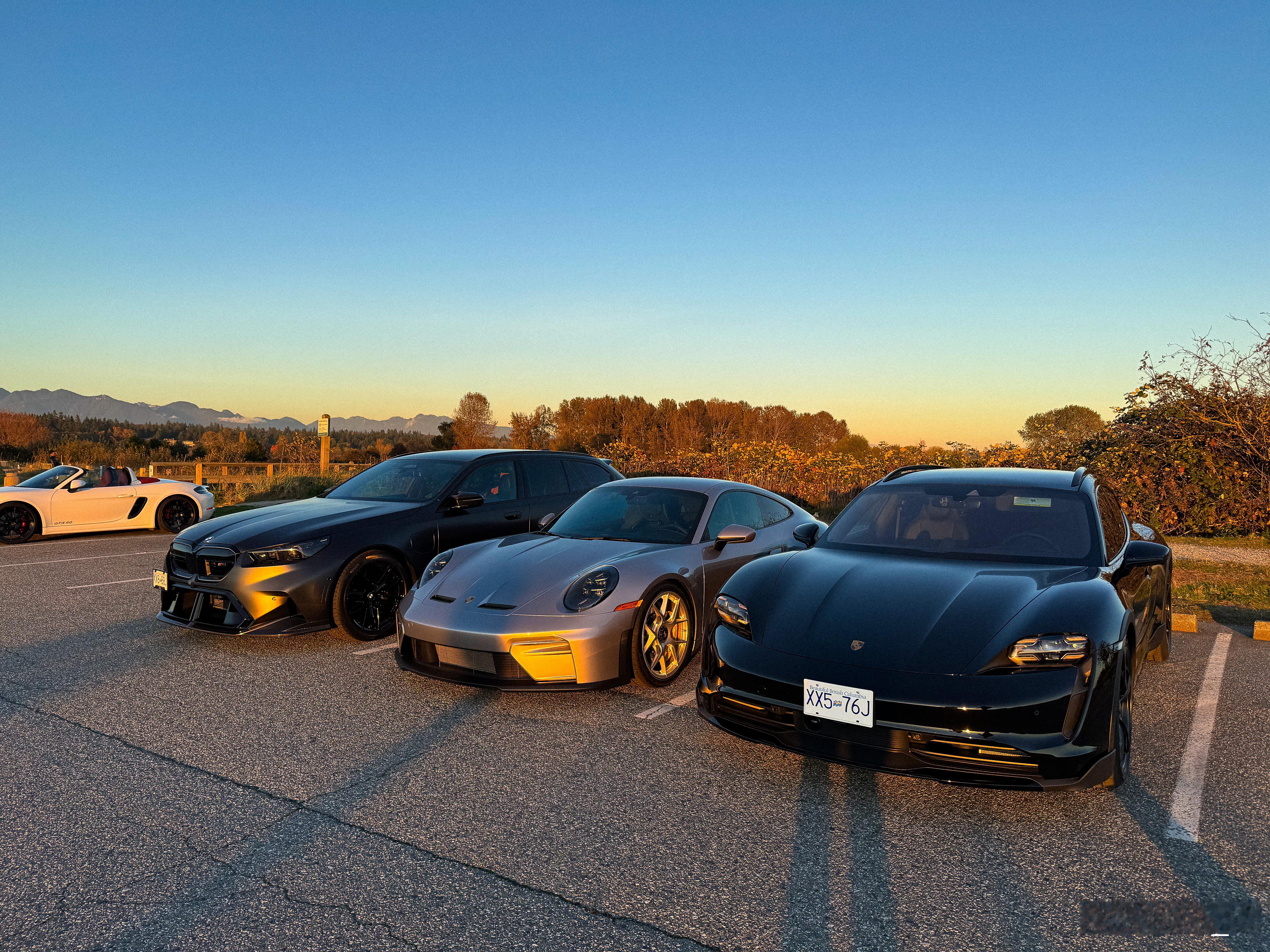 touring day，三个touring晚霞合照 ​​​
