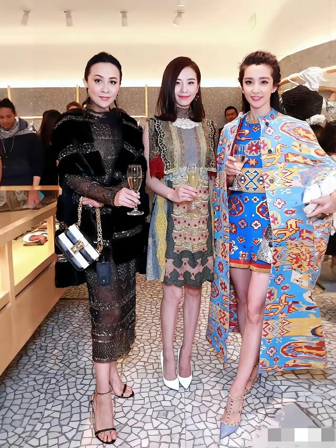 事实证明！只要气场足够强，站不站C位都没关系！