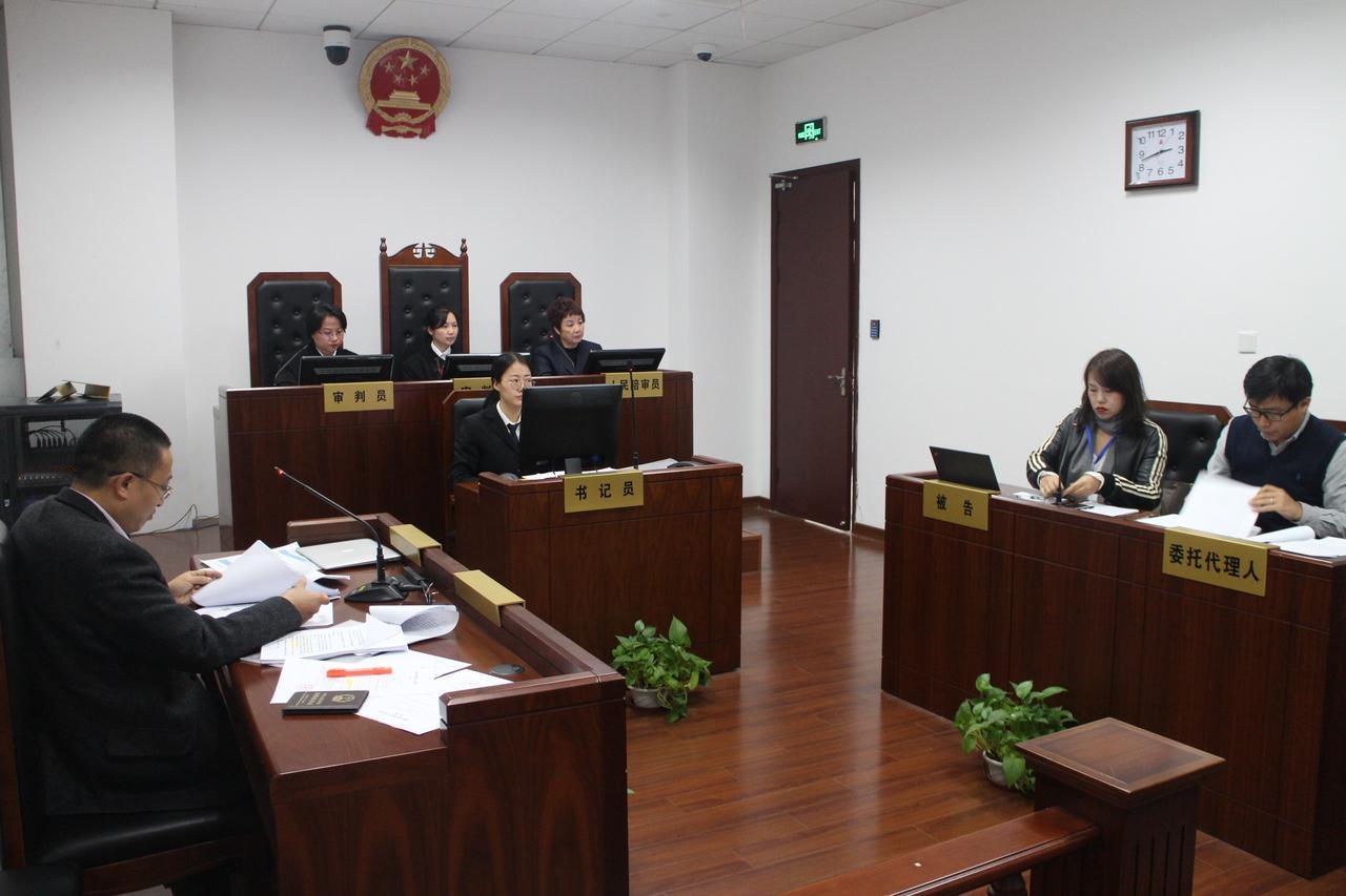 湖北男子劳动争议败诉后刺伤4名法官：那6.6万元，很多人一开始就理解错了。

2