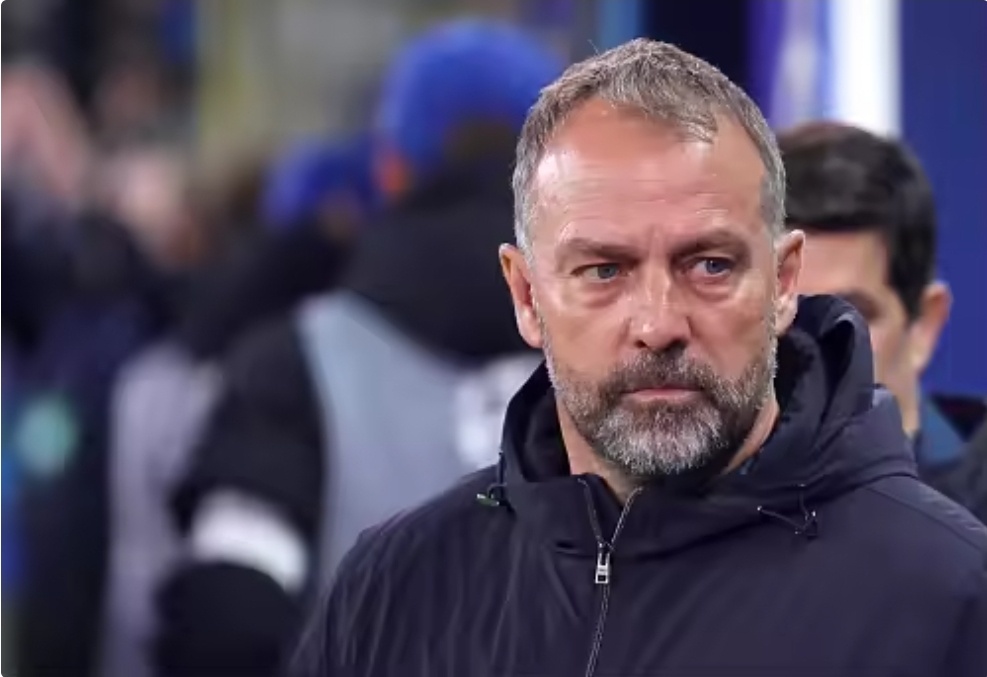 据《世界体育报》报道，巴萨本赛季上半场的防守表现堪称五大联赛最差，球队急需解决这