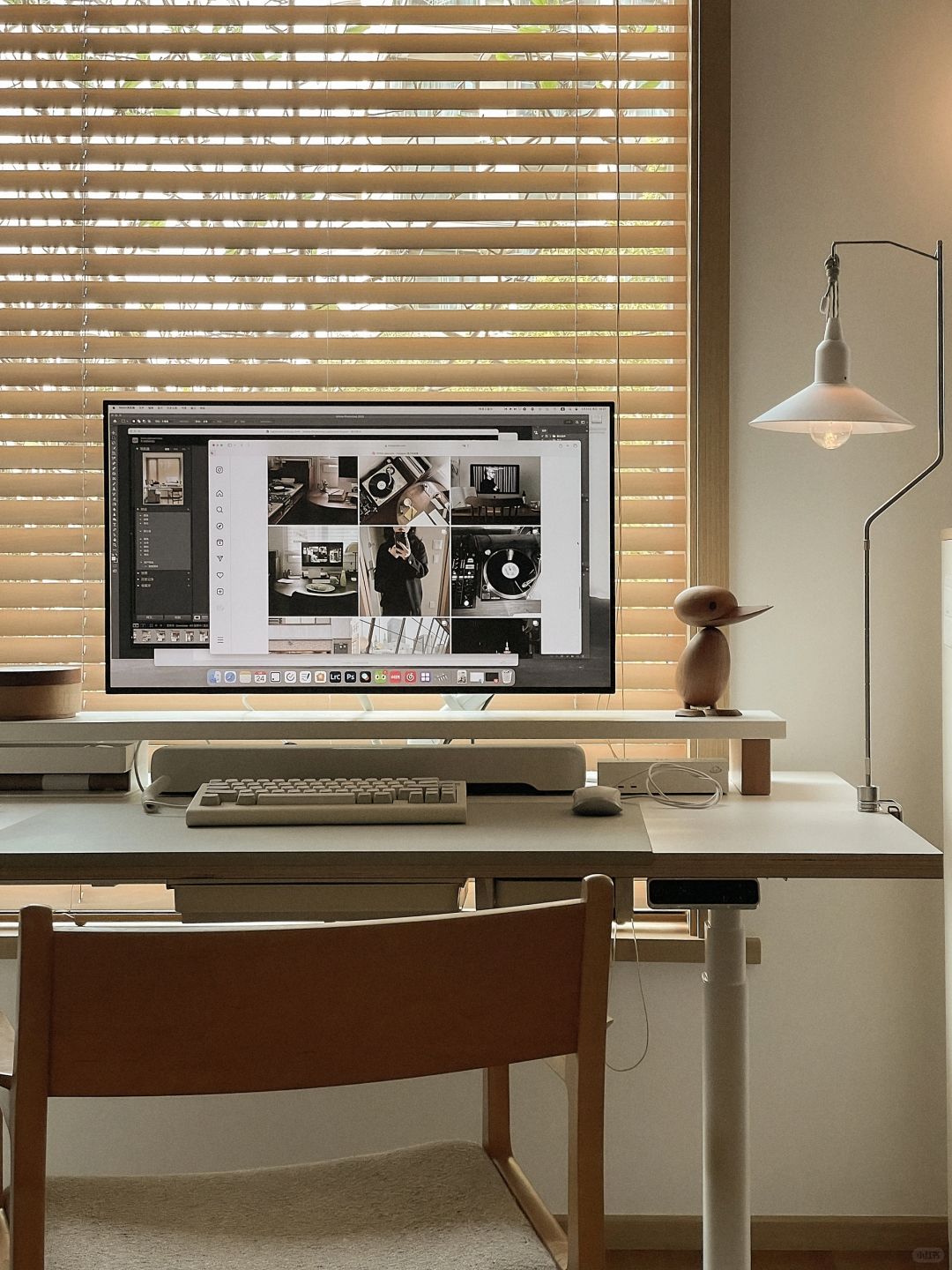 靠窗大书桌~我的阴雨天氛围感！