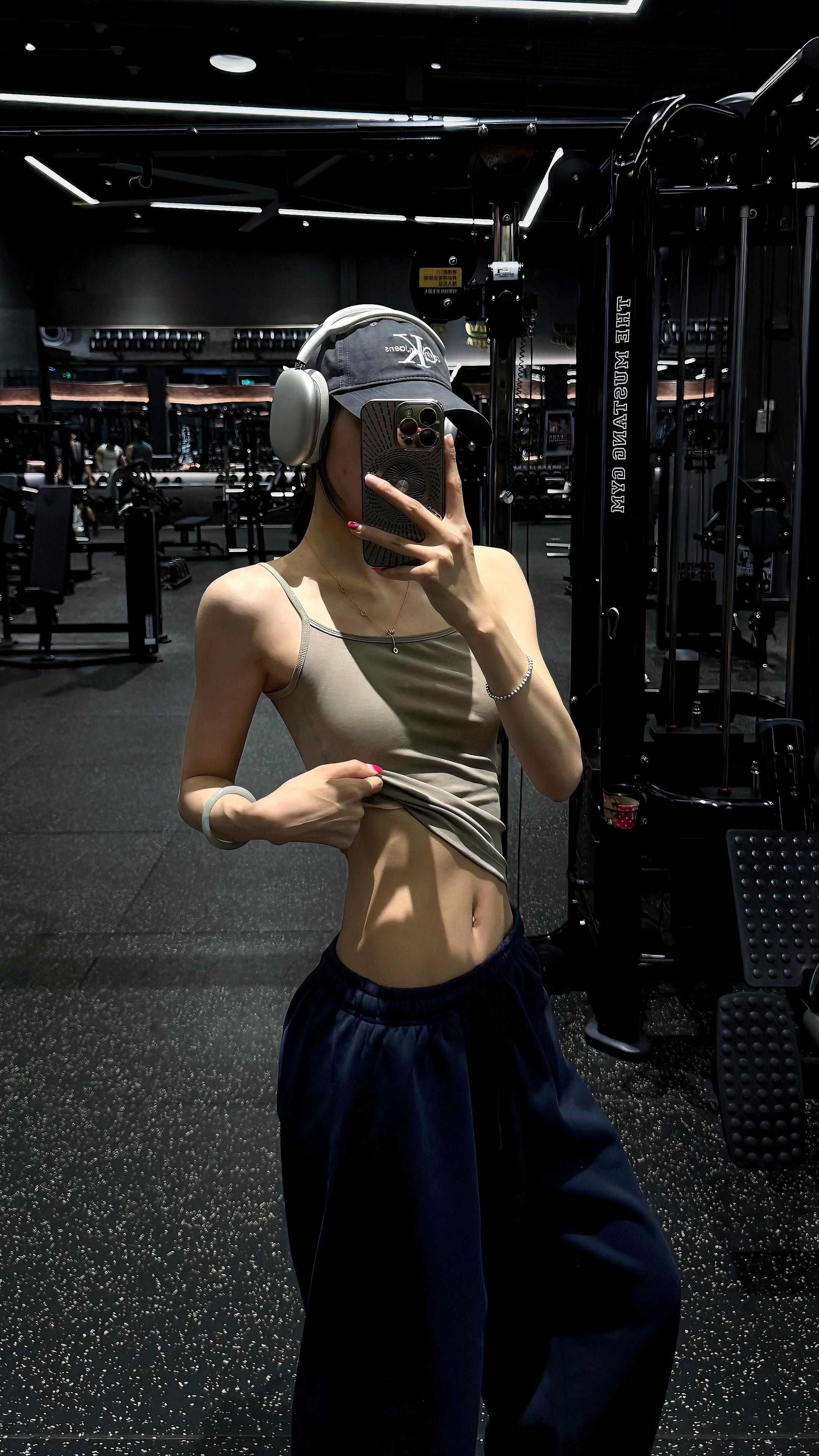 我想要的 我喜欢的都会自己给自己。