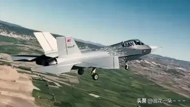 彻底被打醒了？
“东倒西歪”的伊朗，这次应该是被打醒了，自己那么多石油，你要是没