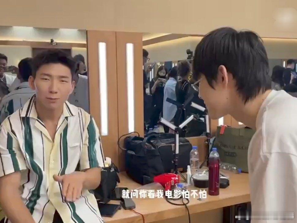 #早安教阿如那rap##阿如那说不鼓掌变莽村# 早安教rap，阿如那秒变rapp