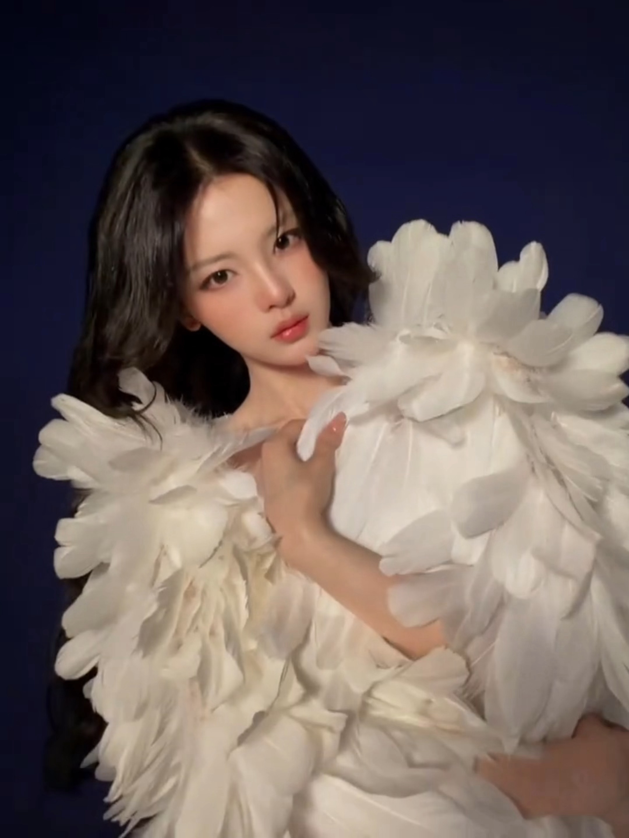 杨超越 260731 🫘更新【28岁啦🎂亲爱的朋友们请祝福我吧 如果说爱是被