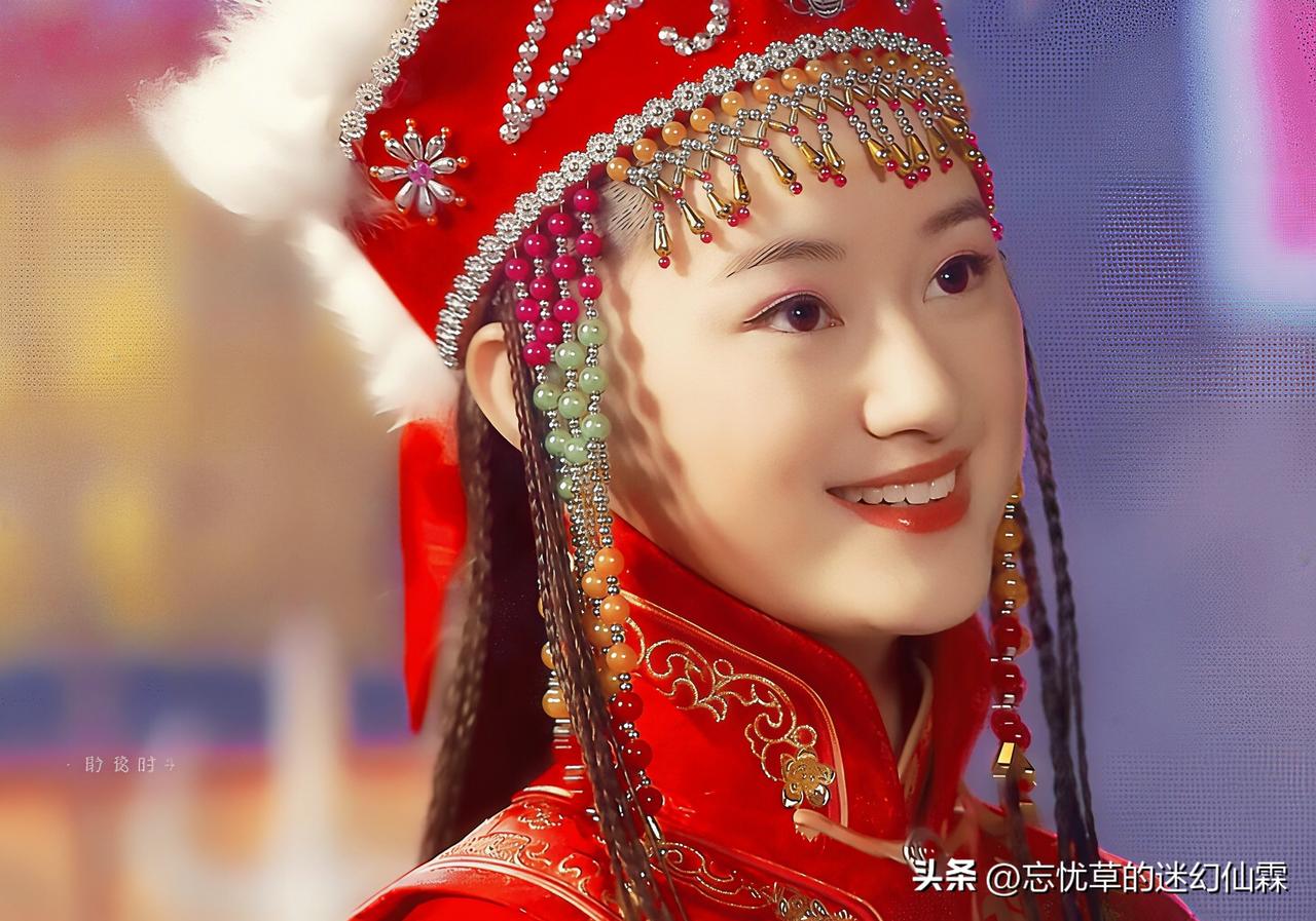 这个小女孩怎么跟敏敏公主长得这么像啊？大家知道她是谁吗？