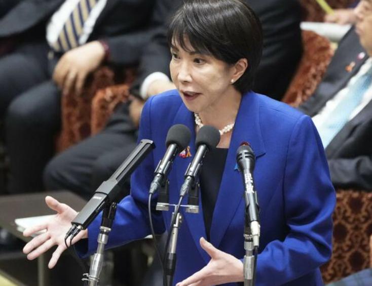 就在近日，日本低头求饶，中方的反制打疼了日本。
周一（17日），一名日本外务省高