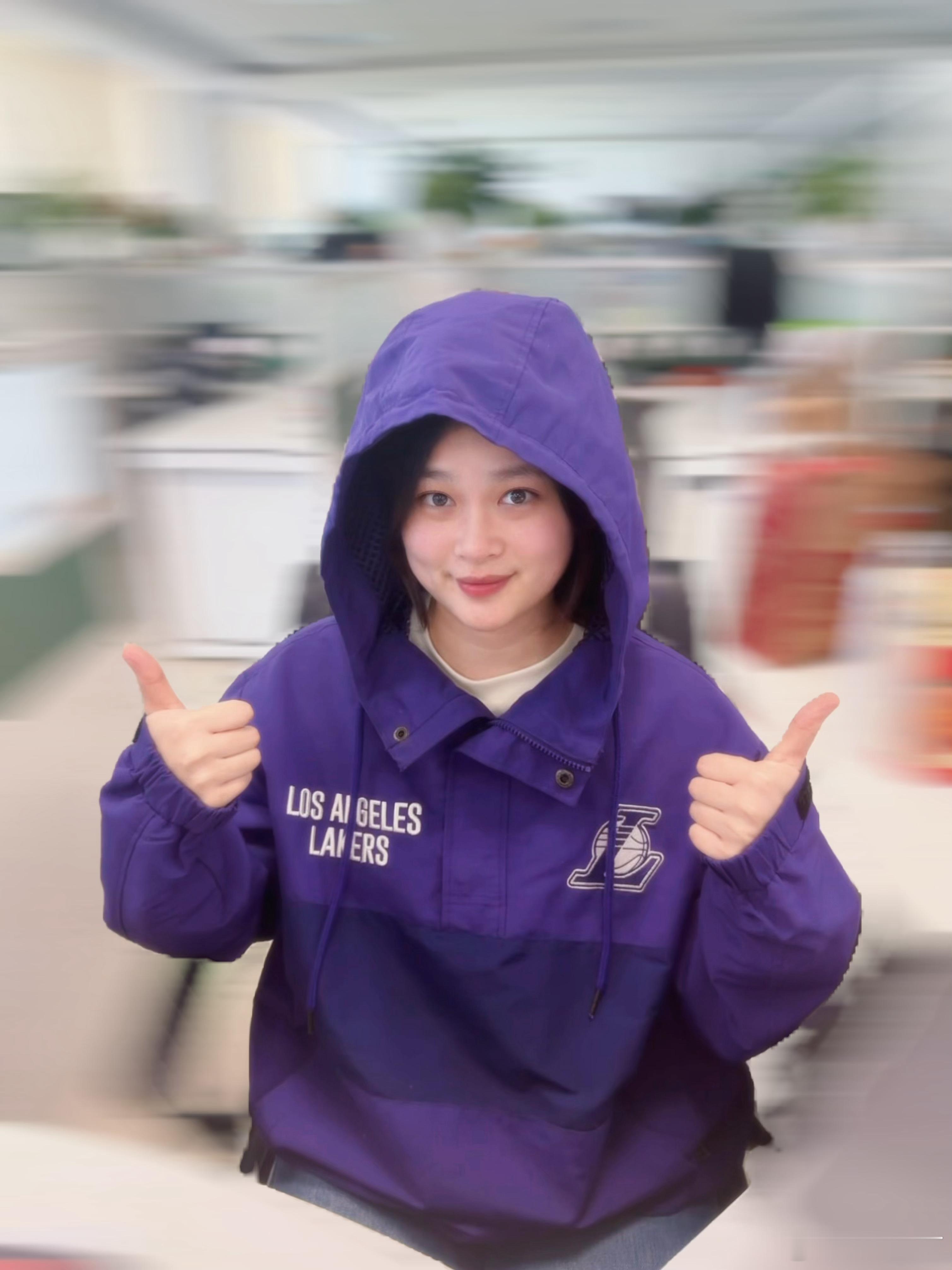 今天这个衣服穿对啦！！！湖人4比2淘汰火箭全网热点共创计划