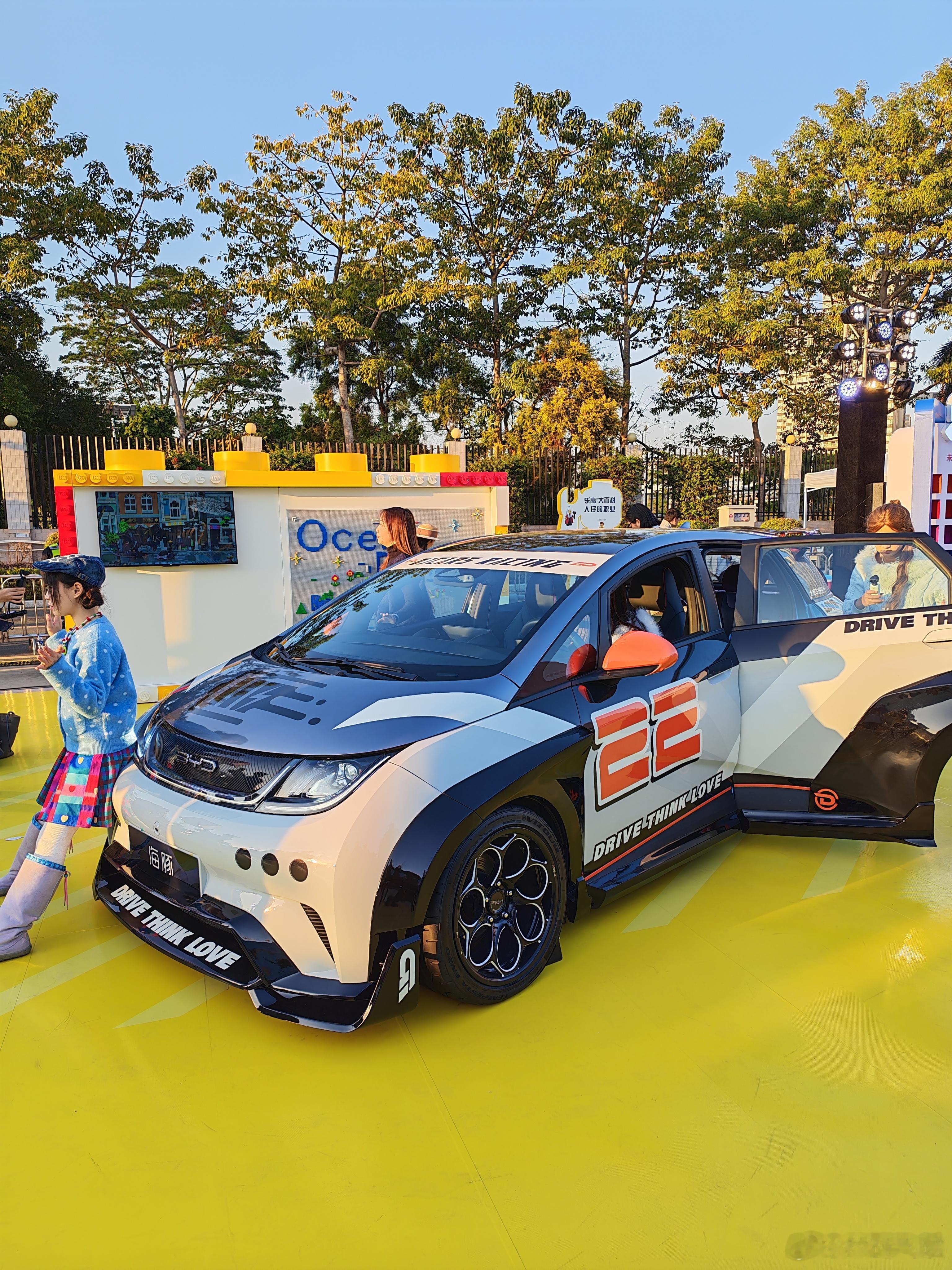 比亚迪海洋与600万用户双向奔赴 2025年12月15日，比亚迪海洋网于深圳举办