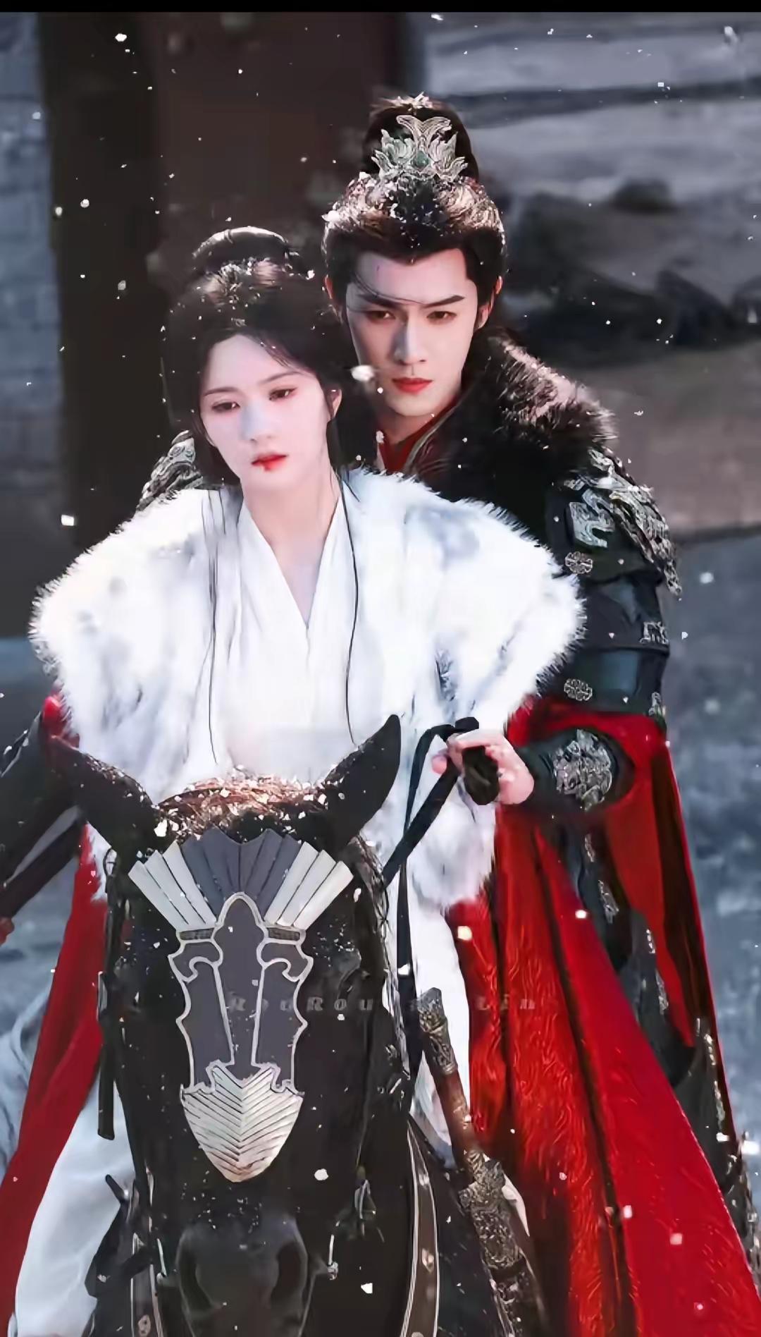 这就是人人都想拍爆剧的原因？

从孟子义到刘些宁，李昀锐新剧剧照一经曝光，网友傻