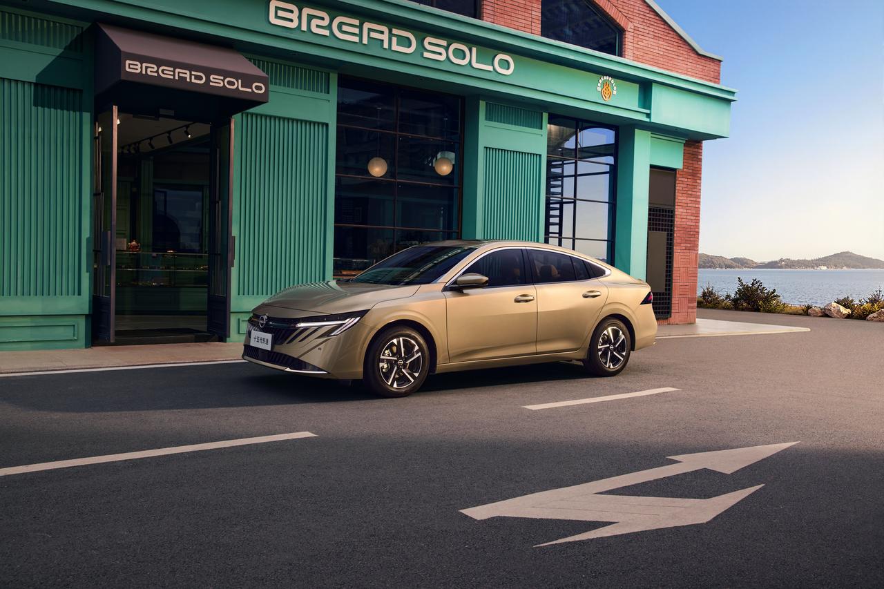 《10万级家轿避坑指南》为什么我说十五代轩逸是新手的“标准答案”
最近后台很多朋