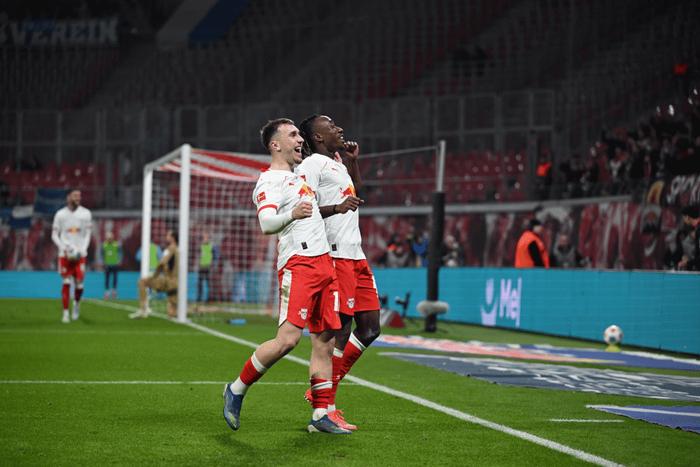 女教练也不行啊，柏林联合两连败了，德甲17支球队的男教练通通表示，输女的太没面子