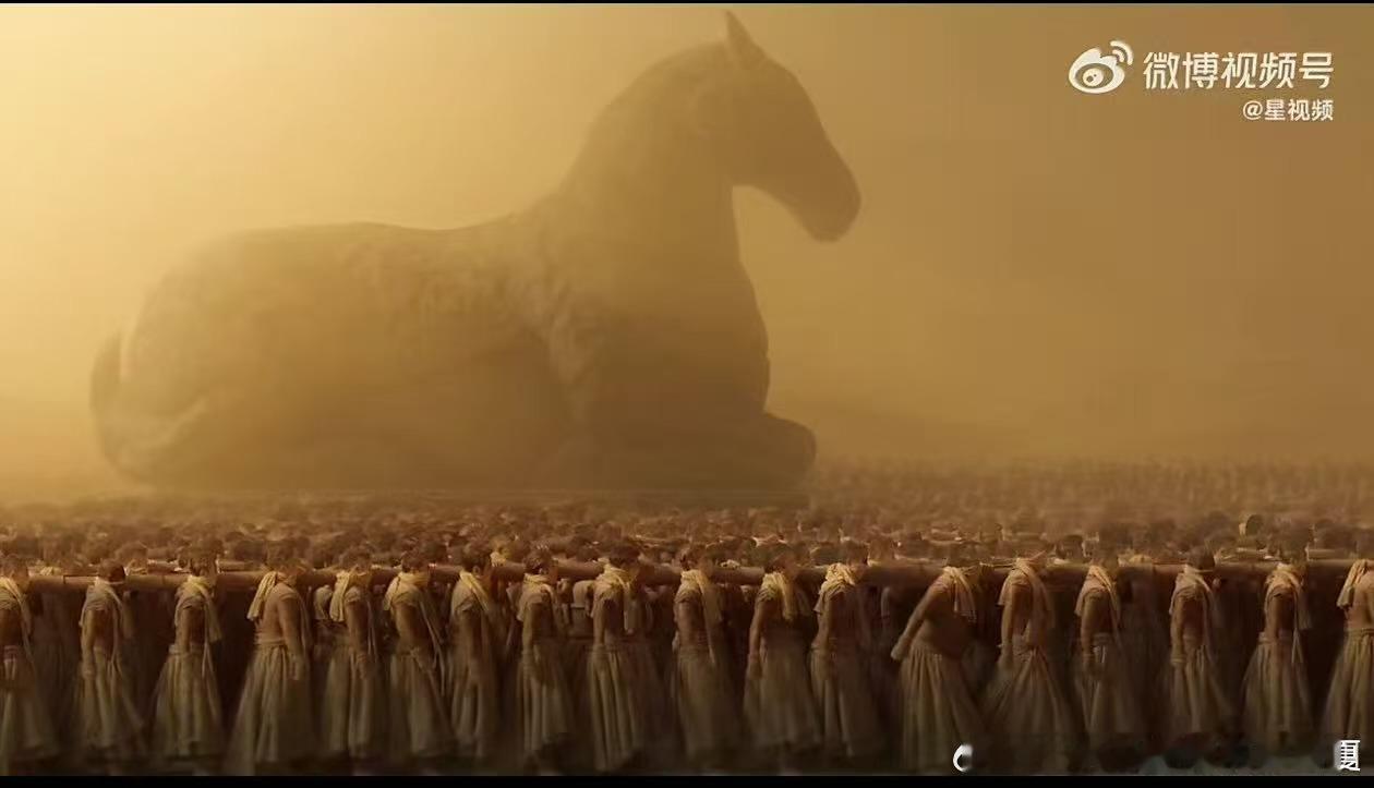 杨丽萍和千问的马舞封神 杨丽萍灵动身姿勾勒万马奔腾，千问以科技赋能艺术表达，传统