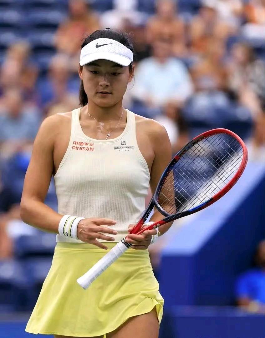 澳网2026还没开始就有3位中国选手宣布退出：郑钦文、王曦雨、王雅繁。正赛只剩下