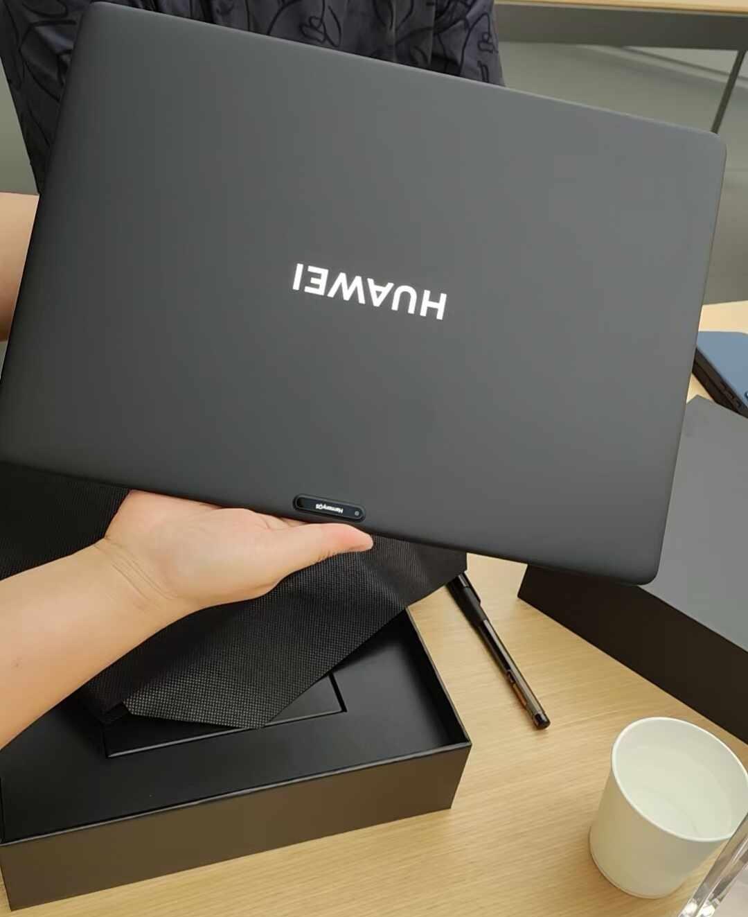 拿下！成为华为matebook Pro S机主
小鸿本超好用 华为笔记本 华为M