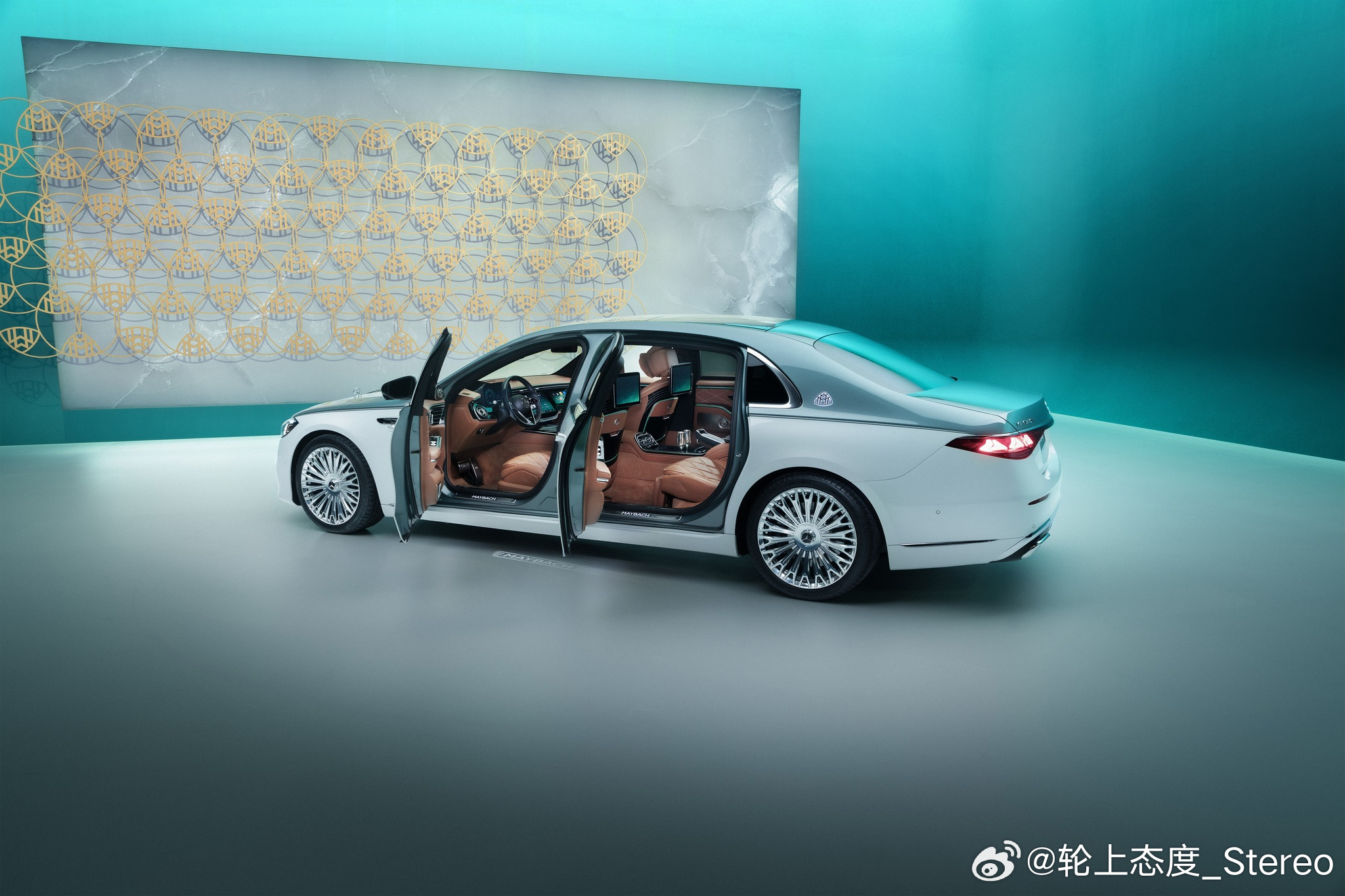 杀不死我的只会让我更强大。——新一代奔驰s级迈巴赫 依旧拥有V12引擎我与汽车的