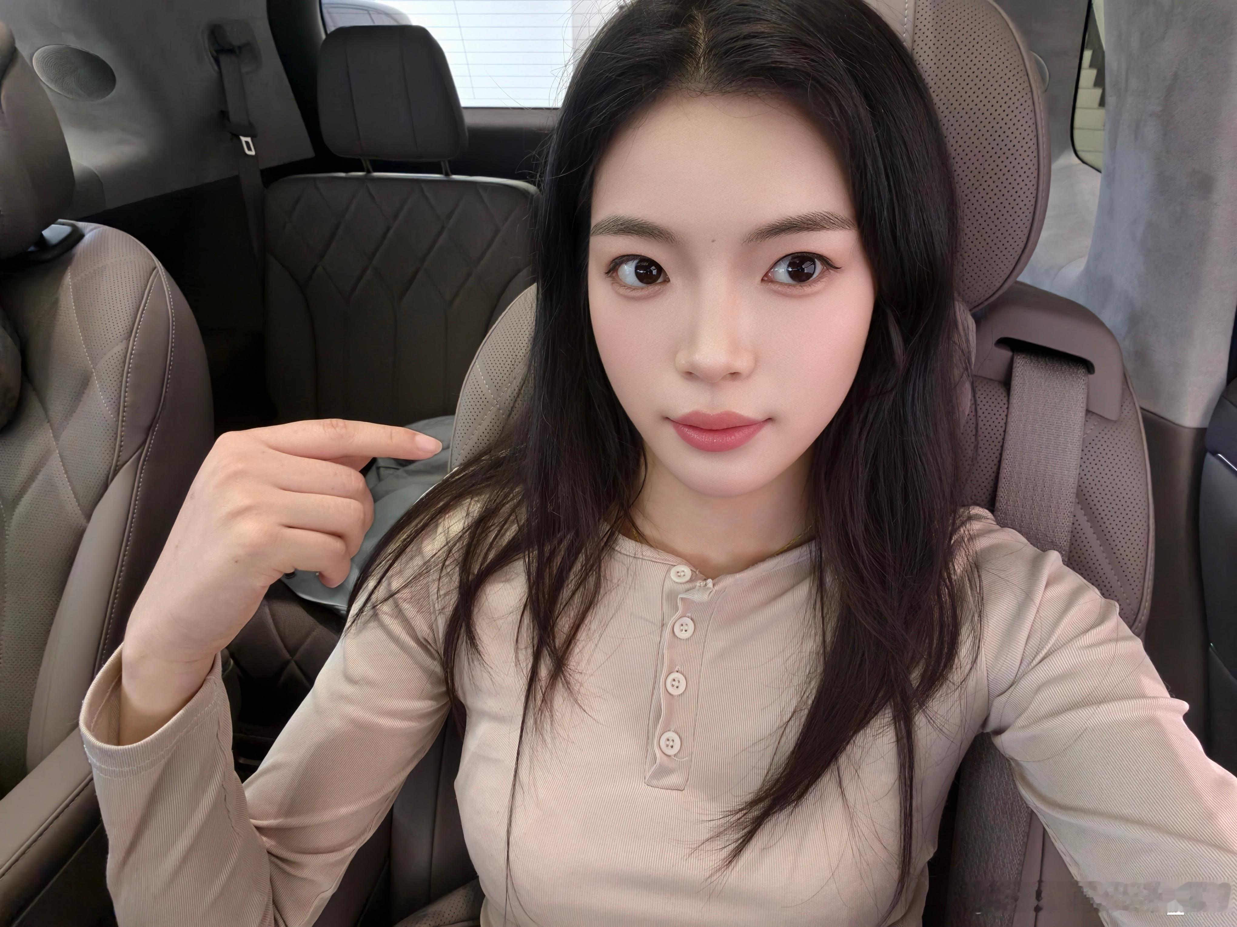 最近肩膀特别痛，来问界m8车里打开座椅按摩休息一下你们有没有什么好的办法能缓解一