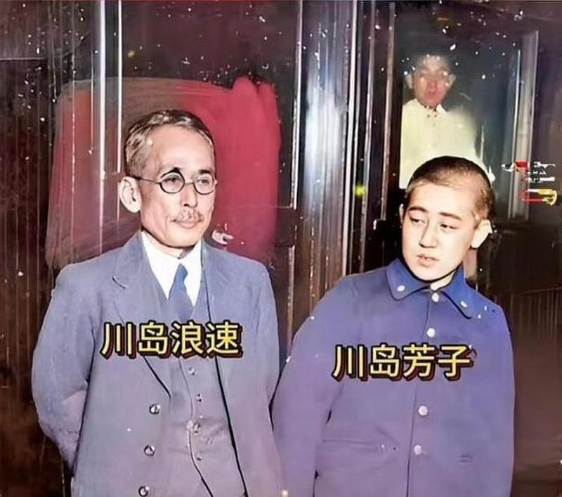 1924年10月，59岁的养父爬上了17岁养女的床，这个被他从小养大的清朝格格，