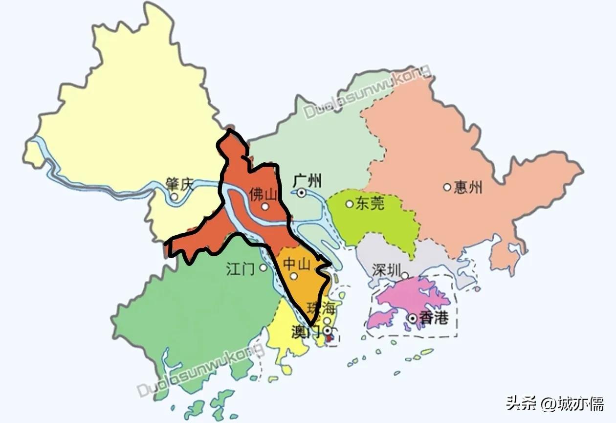 佛山想要重新焕发生机，最该做的不是搞广佛一体化，而是想办法把中山并入佛山。这不是