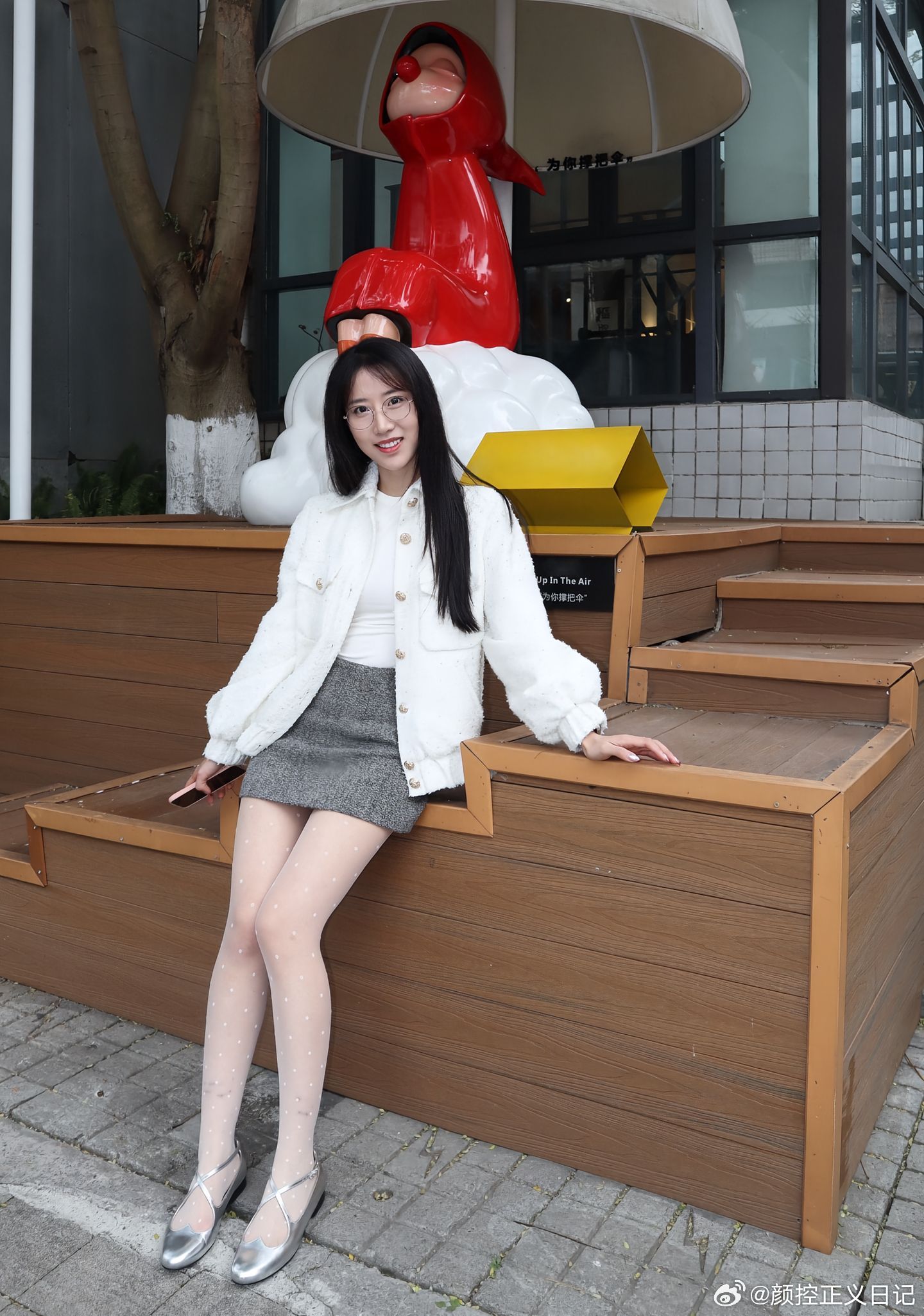 少女写真美女绘梦长廊回头率肯定高 