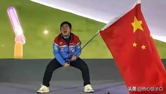 张雪说，有可能我的其他方面完全不如你，我的天赋不如你，我的资源不如你。但是我的努