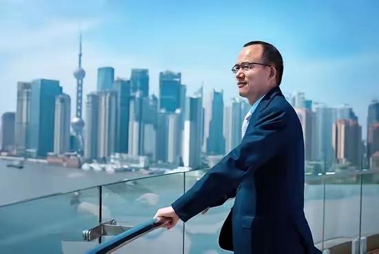 上海首富郭广昌！千万别学恒大！！！