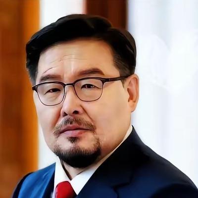 🌙反华的国家当中，蒙古国绝对能排的上前三，甚至都能是第一。

从前苏联时期开始