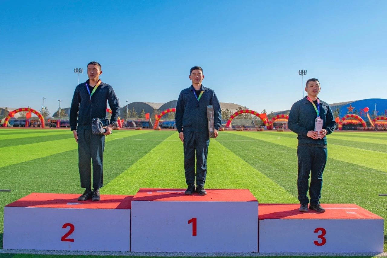 78集团军某部的机堡/防护型机库 