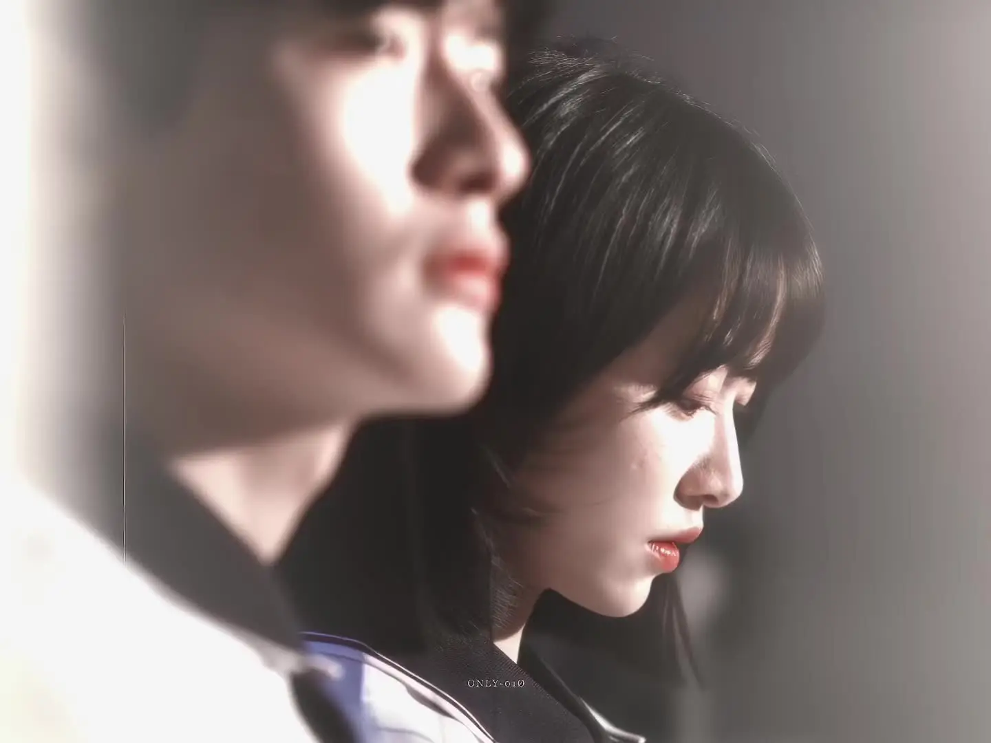 好喜欢阳光洒下来这一段，暖洋洋的浪漫