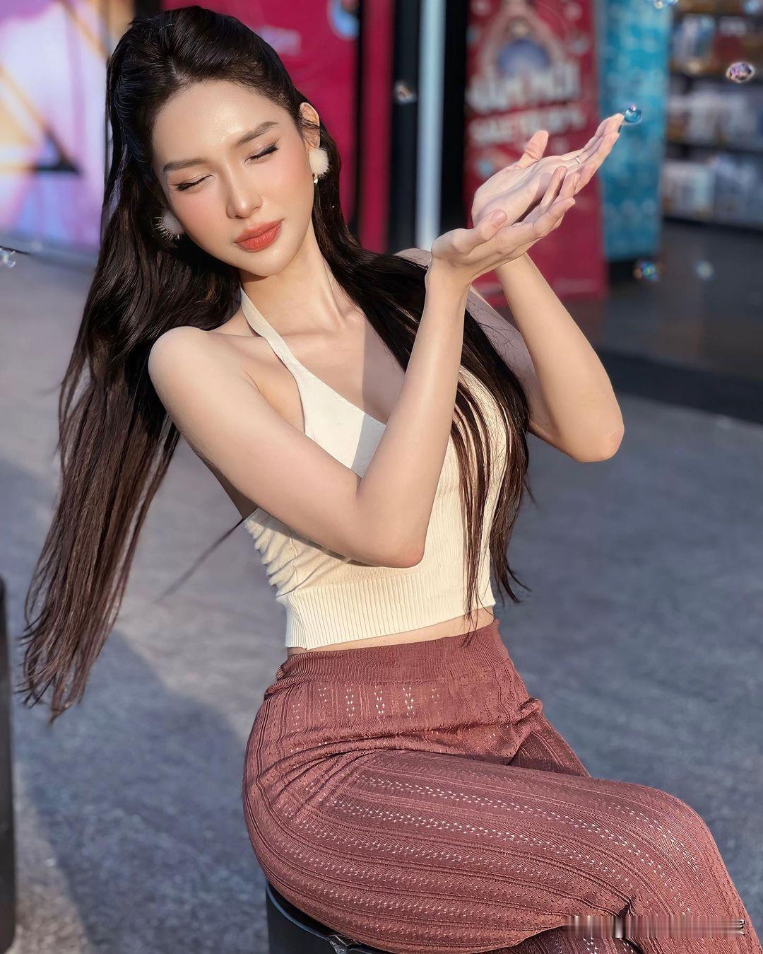 想多亲亲我身边的风，说不定哪天