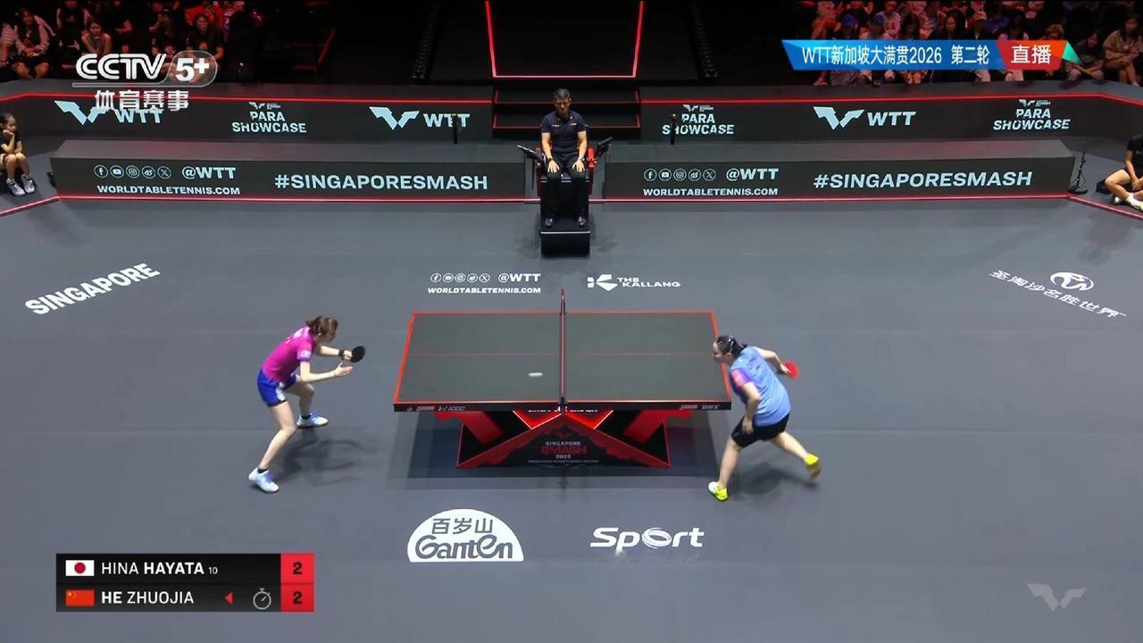 很可惜！何卓佳输给了早田希娜，无缘16强。

比赛非常激烈，不仅打到了决胜局，每