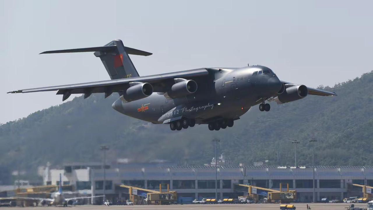 2026元月份先进武器装备“加油”版。