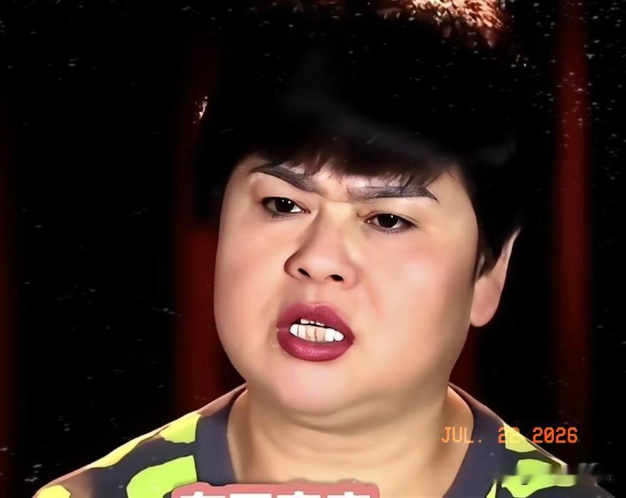 相由心生这话太准了，
看到邹市明丈母娘的长相，
一下子让我明白了冉莹颖的强势是有