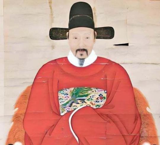 撕开明朝遮羞布：杨廷和被精心打磨46年，竟败给了一个不识字的太监？
一个从不犯错