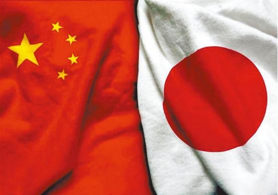无论是中国的导弹还是航母，日本都不怕。日本真正忌惮的只有两点：一是中国持续加码的