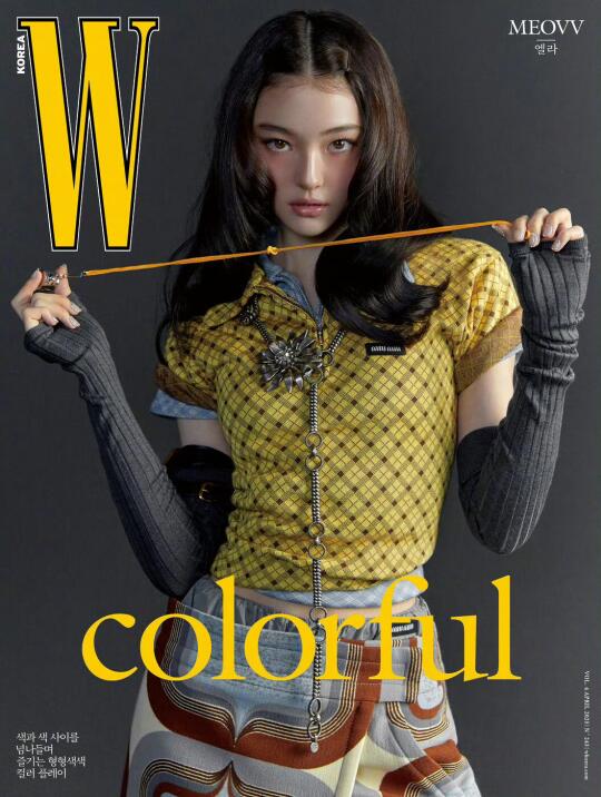 MEOVV “喵” W Korea 四月刊封面大片