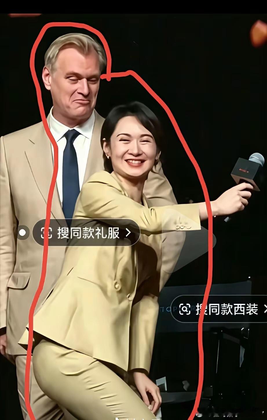 桂哥评：本身就矮，还蹲着主持，干脆跪着主持好了。=== 听听一位专业人士的分析，
