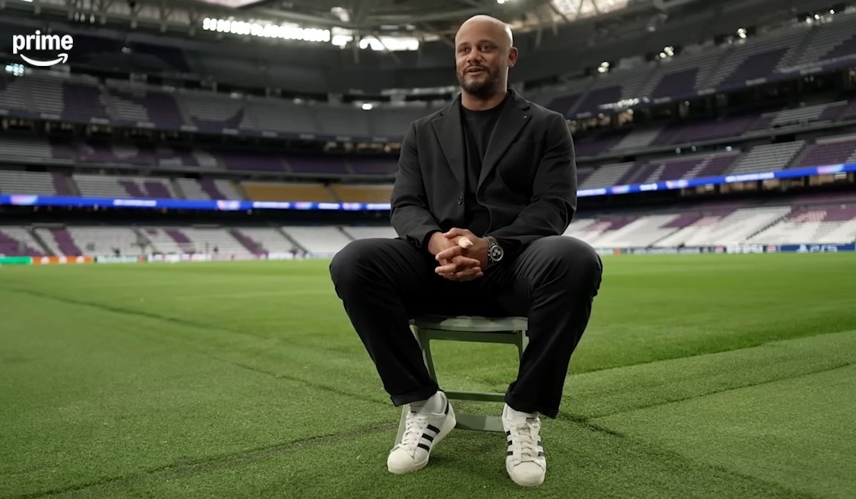 孔帕尼：“能代表拜仁慕尼黑在这座球场赢得比赛，是每个人的梦想。我认为这是世界足坛