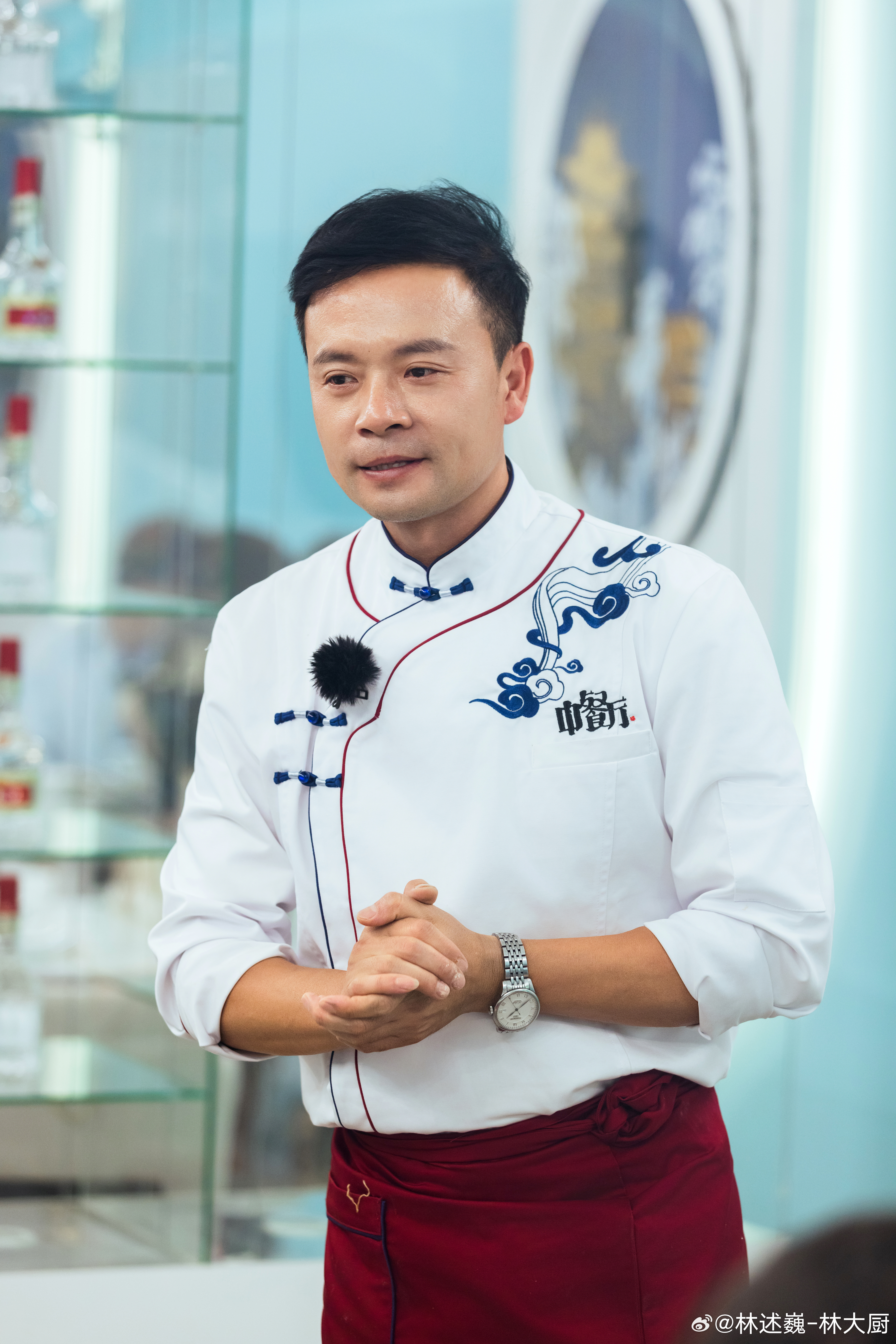 前有包粽子，今有熏咸鱼，横批：[伤心] #人间烟火# ​​​