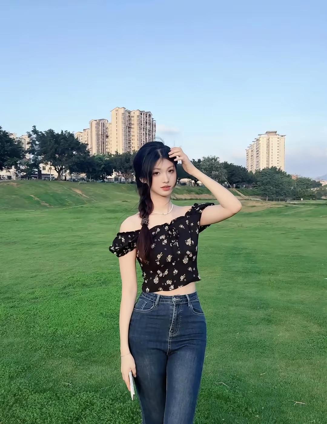 看图，找不同！
看你能找出几处？