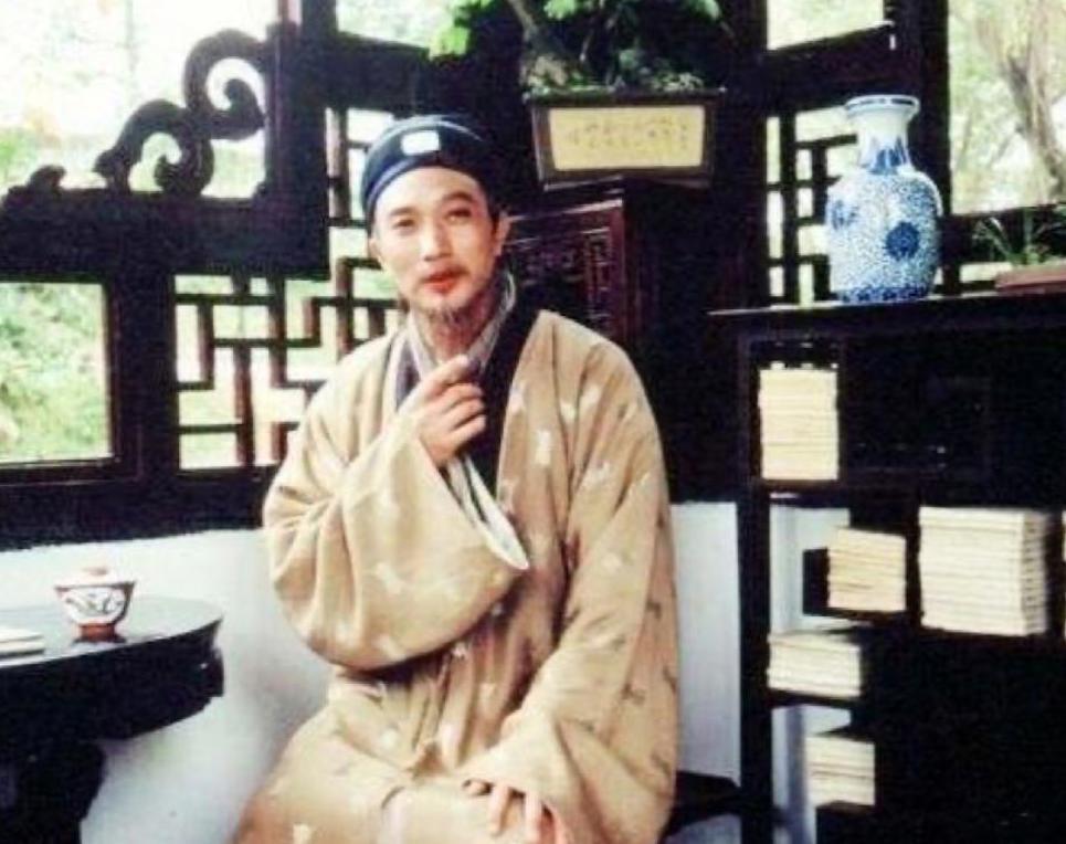 林如海刚一咽气，贾元春就被封妃了，这也太巧了吧？
说起来你可能不信 当所有人都沉