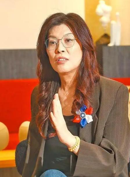 就在刚刚，

国民党主席郑丽文发布声明，

3月15日上午，台湾省国民党主席郑丽