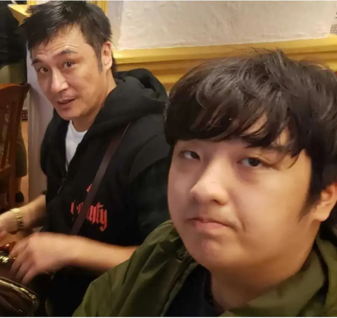 《爸爸去哪儿》11个孩子变化大，石头高考落榜，黄多多最让人意外 
